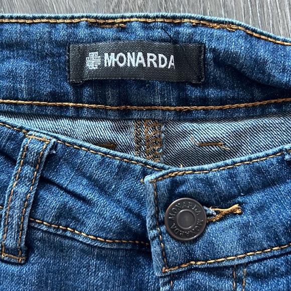 Shorts - Picture 2 of 5